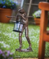 Frog with Solar Lantern Outdoor Statuary